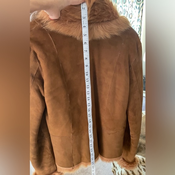 Sheepskin Fur Coat - Picture 5 of 5